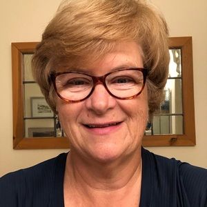 Meet your Posher, Carol